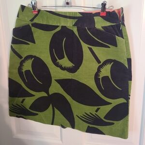 Boden velvet green and black plum bold print skirt women's size 8.